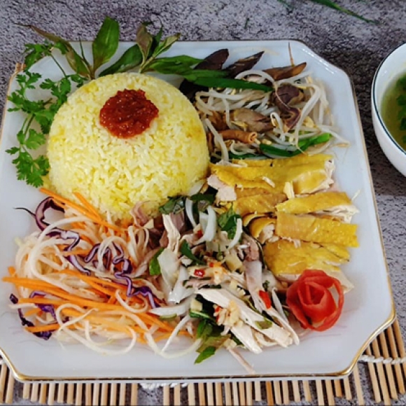 CƠM GỎI GÀ